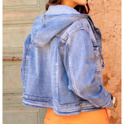 Veste en jeans à capuche