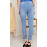 Jean skinny stretch déchiré avec broderie et strass