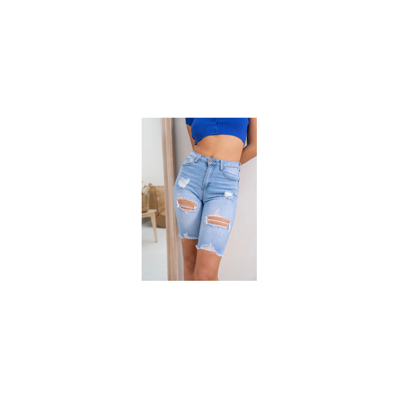 Bermuda en jean déchiré
