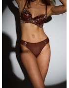 Ensemble de lingerie florale