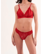 Ensemble soutien-gorge avec un string