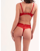 Ensemble soutien-gorge avec un string