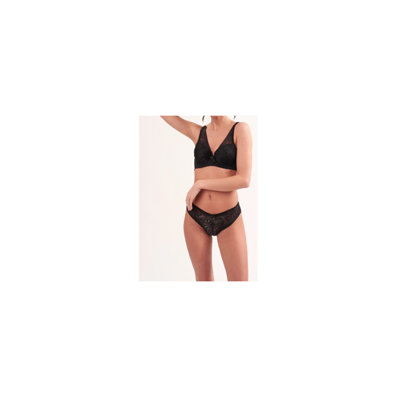 Ensemble soutien-gorge avec un tanga Ensemble soutien-gorge avec un tanga